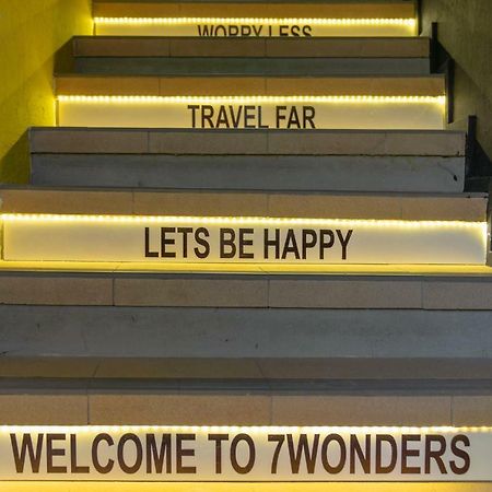 7 Wonders Hostel At Upper Dickson Singapore Esterno foto