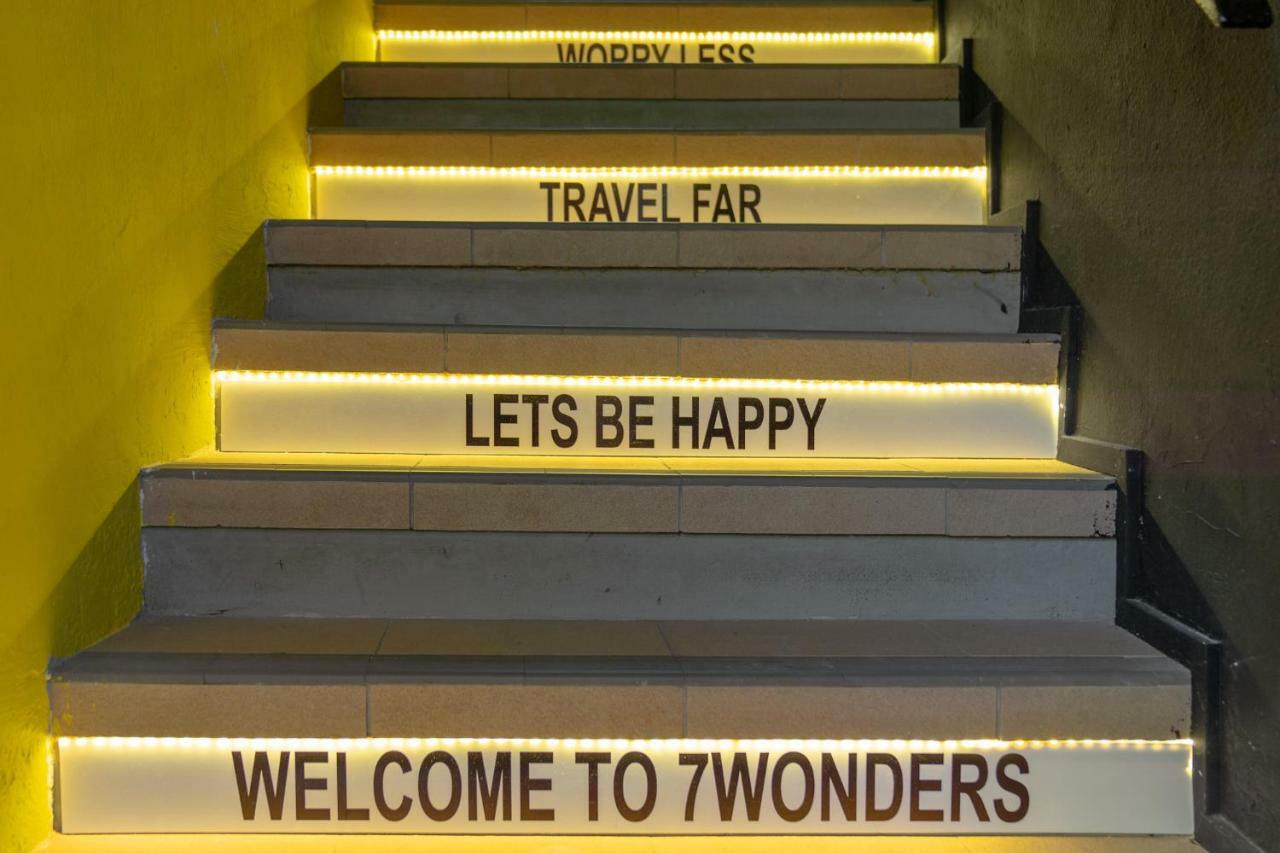 7 Wonders Hostel At Upper Dickson Singapore Esterno foto